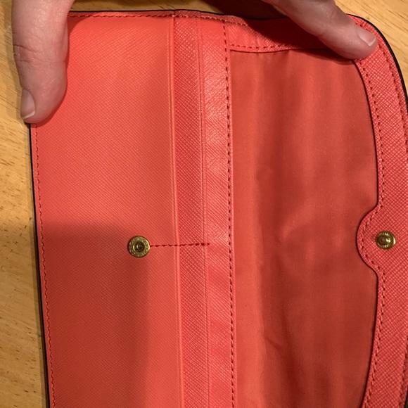 Coach Wallet Coral color - Picture 2 of 6